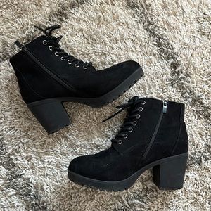 Faux suede lace up chunky heel boots